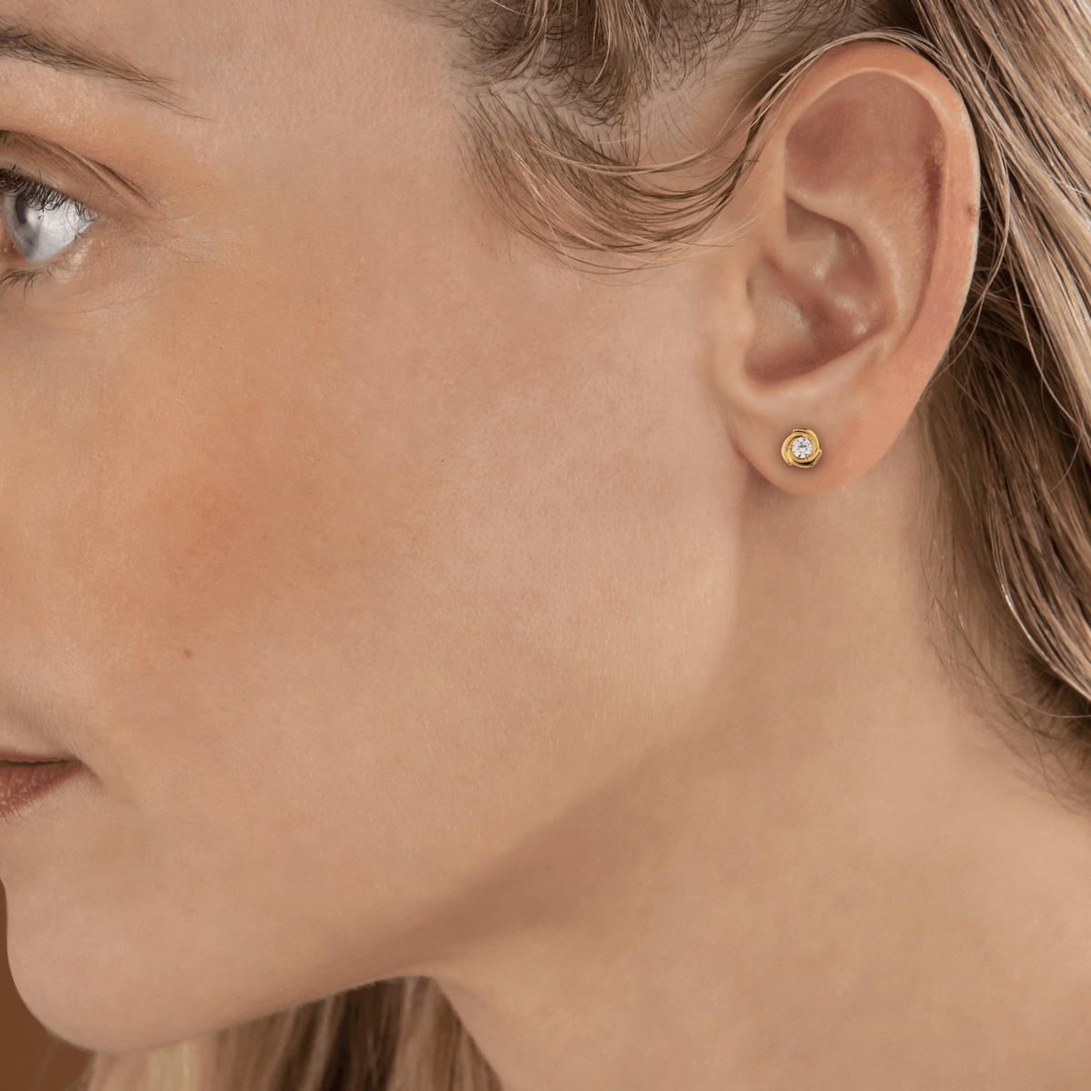 Boucles D'oreilles Plaqué Or Motif 10mm Zirconium 5mm