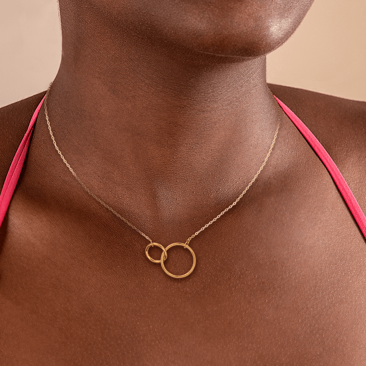 Collier Plaqué Or 1.2mm Anneaux 10 à 15mm 42 à 45cm