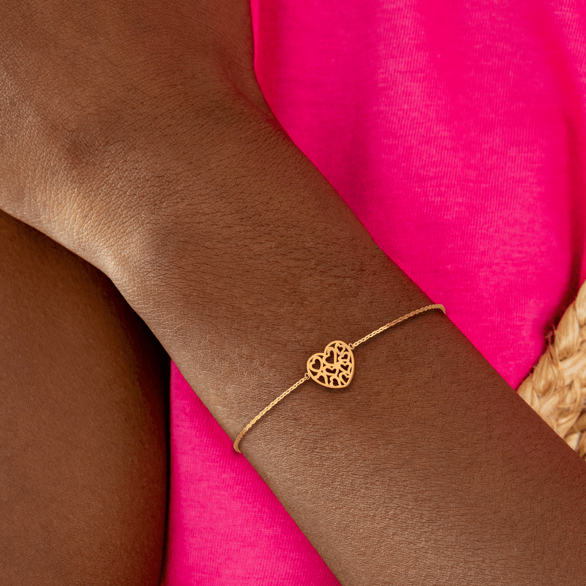 Bracelet Plaqué Or 1.2mm Cœur Ajouré 12mm 16 à 18cm