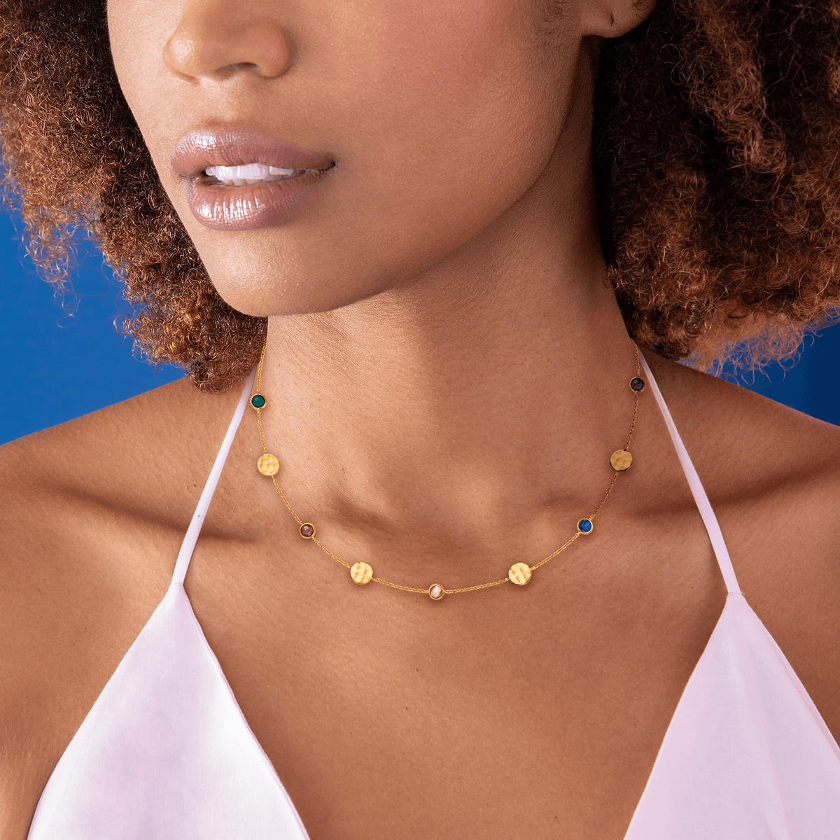 Collier Plaqué Or Chaîne 36 à 40cm Pastilles Martelées 7mm Zirconium Teinté 5mm
