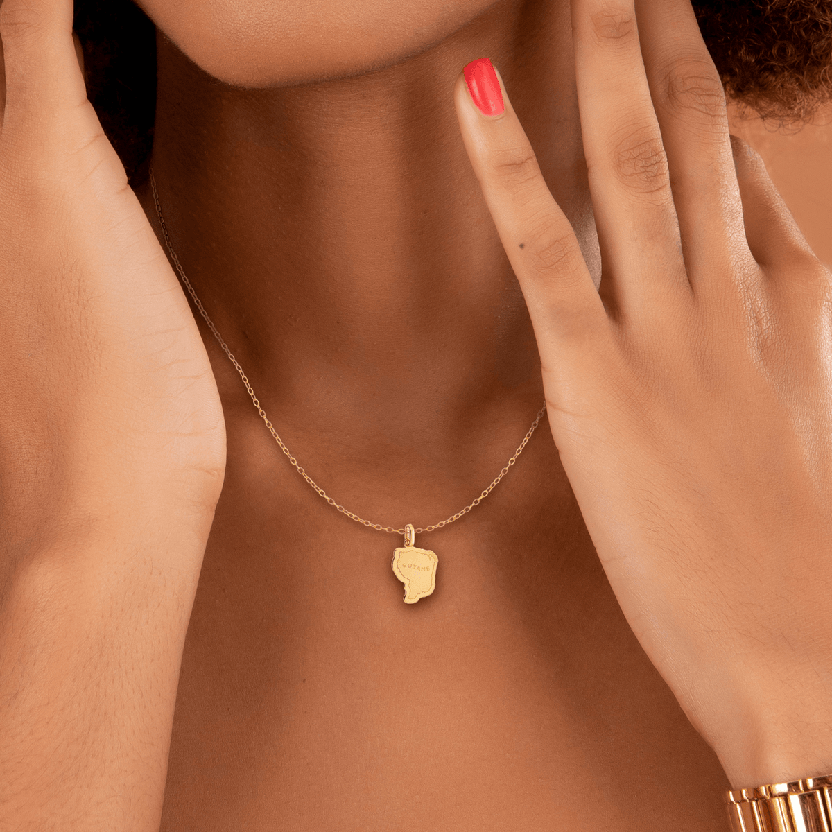 Pendentif Or 750 Carte Guyane 12*21mm Avec Bélière