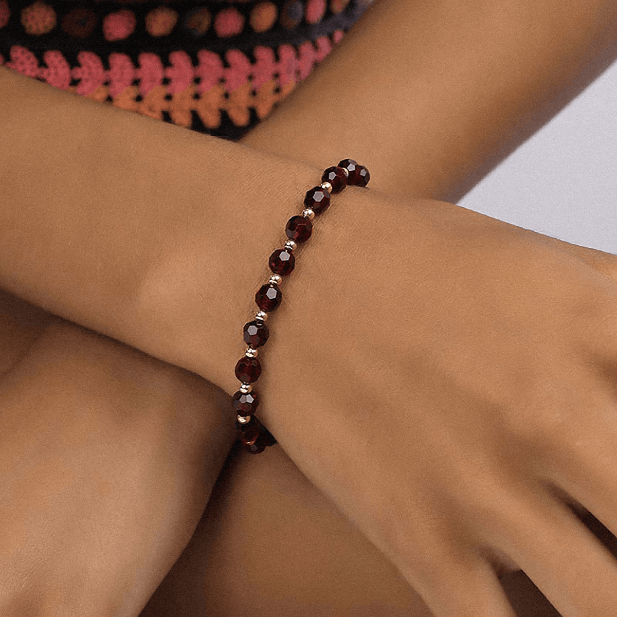 Bracelet Or 375 Boules 3mm Cristal Grenat 6mm 19cm