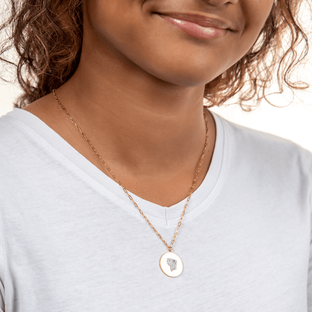 Collier Acier Jaune Médaille Carte Guyane Cristal