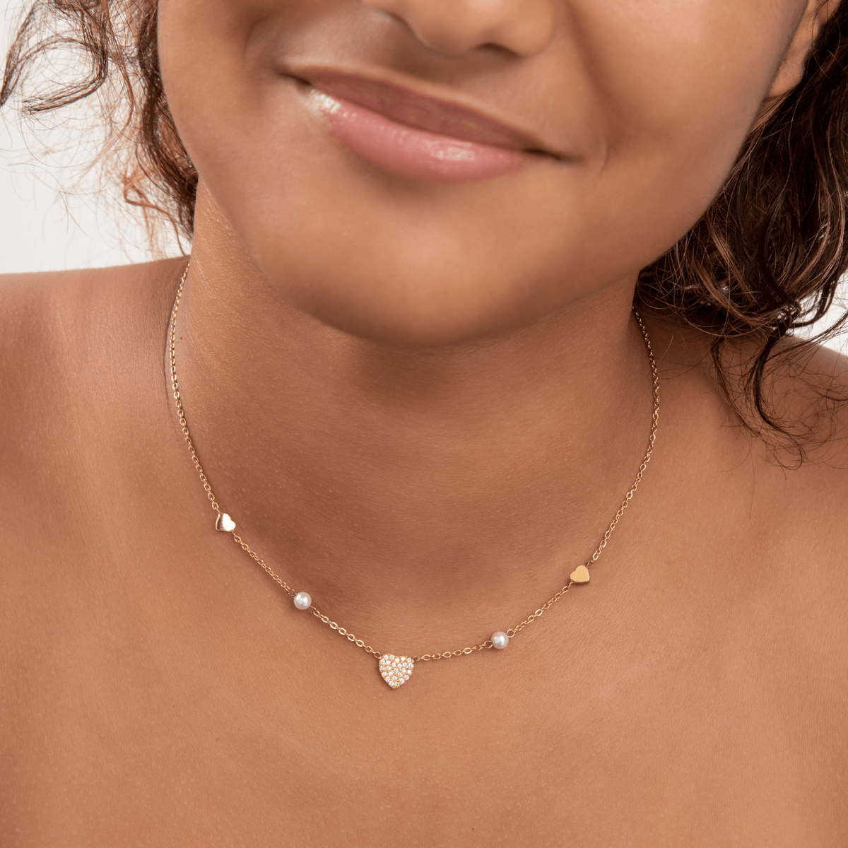 Collier Acier Jaune Perle Synthétique 4mm Cœur Zirconium 18mm 40 à 45cm