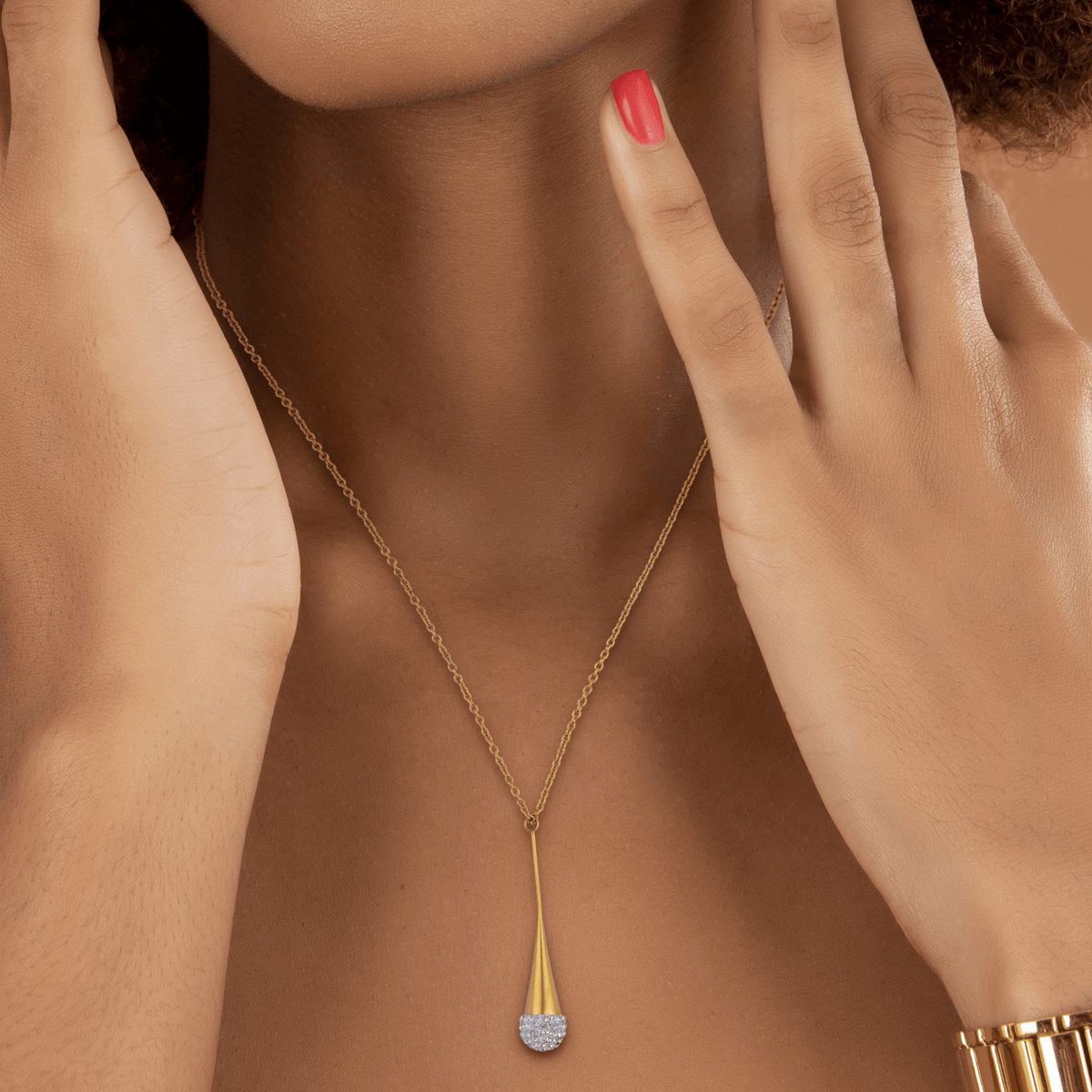 Collier Acier Jaune Motif Cristal 8.5*42mm 42 à 45cm