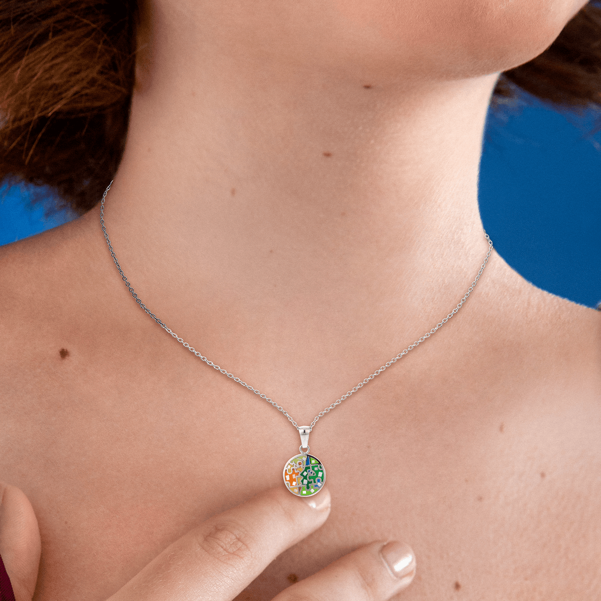 Collier Acier Motif 14.5mm Email Vert Orange 42 A 45cm