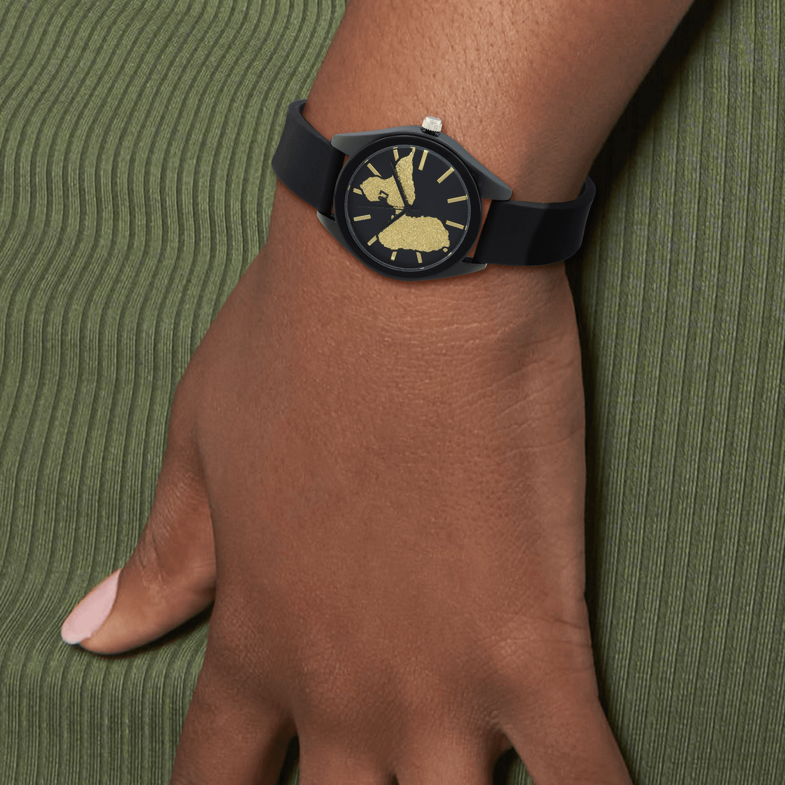 Montre Unisexe G97 Carte Guadeloupe Dorée Cadran Noir 36mm Brac Silicone Noir 15.5mm 3ATM