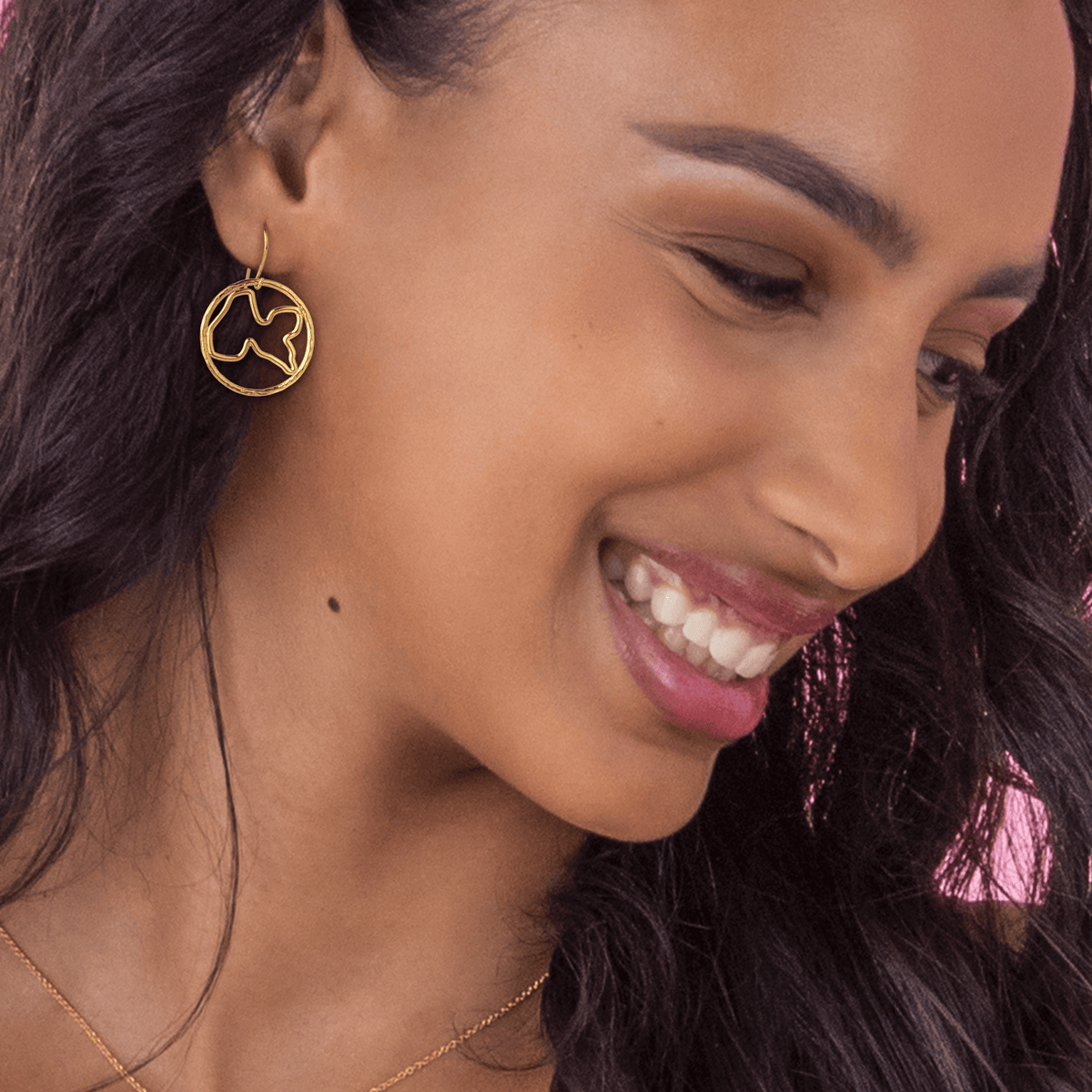 Boucles D'oreilles Plaqué Or Pendant 35mm Carte Guadeloupe Cercle Martelé 25mm