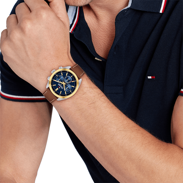 hudson chronographe cuir marron cadran bleu 5 atmosphères