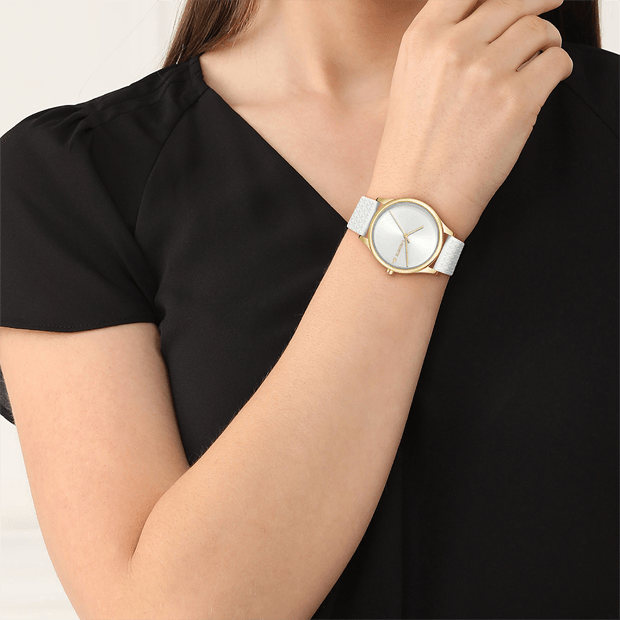 montre dame crocodile silicone blanc cadran