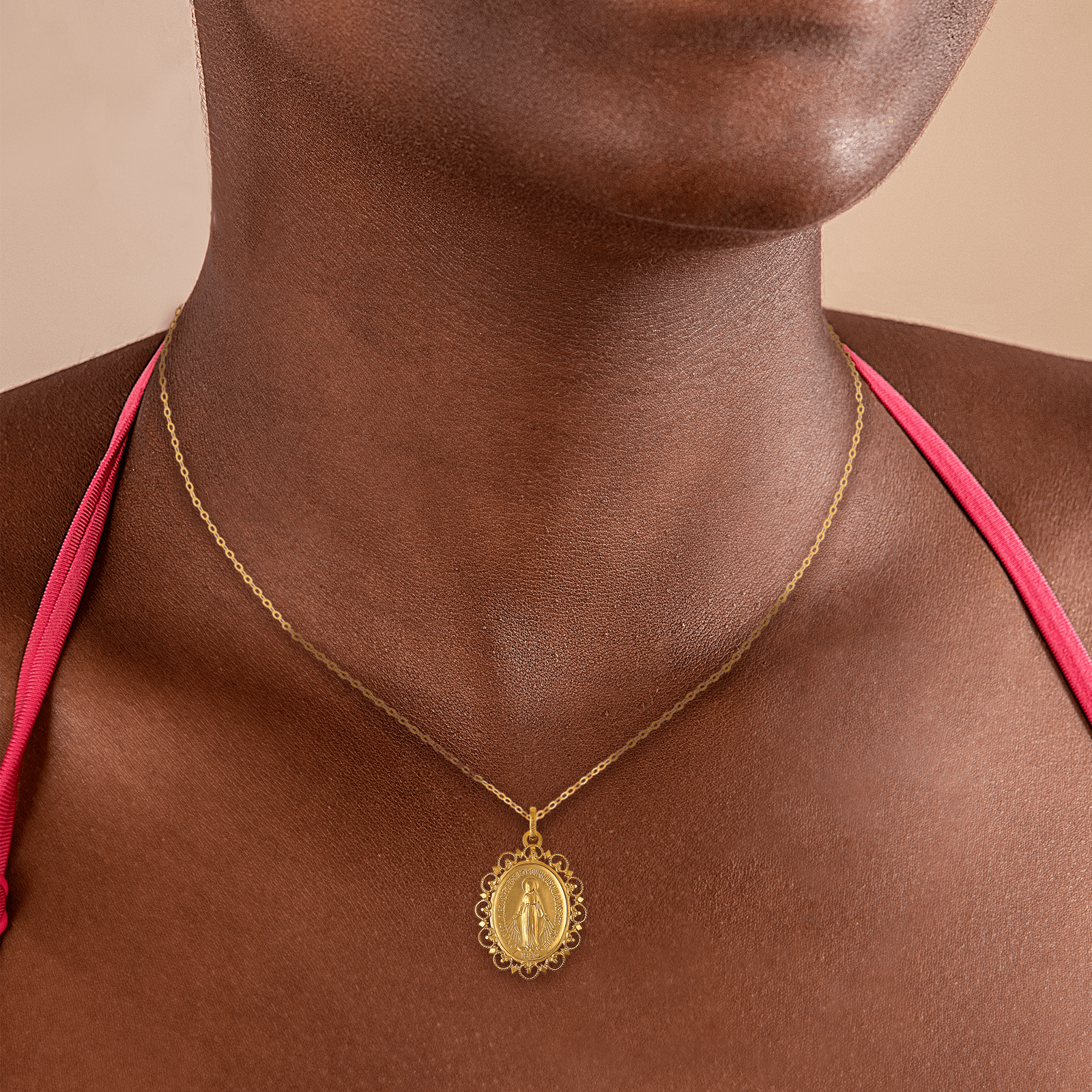 Médaille Or375 Vierge Miraculeuse avec bélière