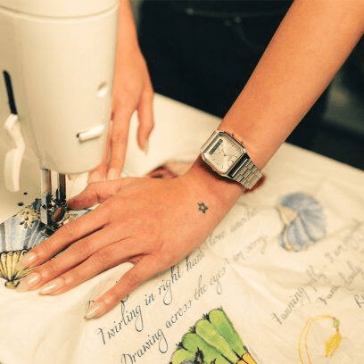 Montre casio analogique + une fenêtre numérique