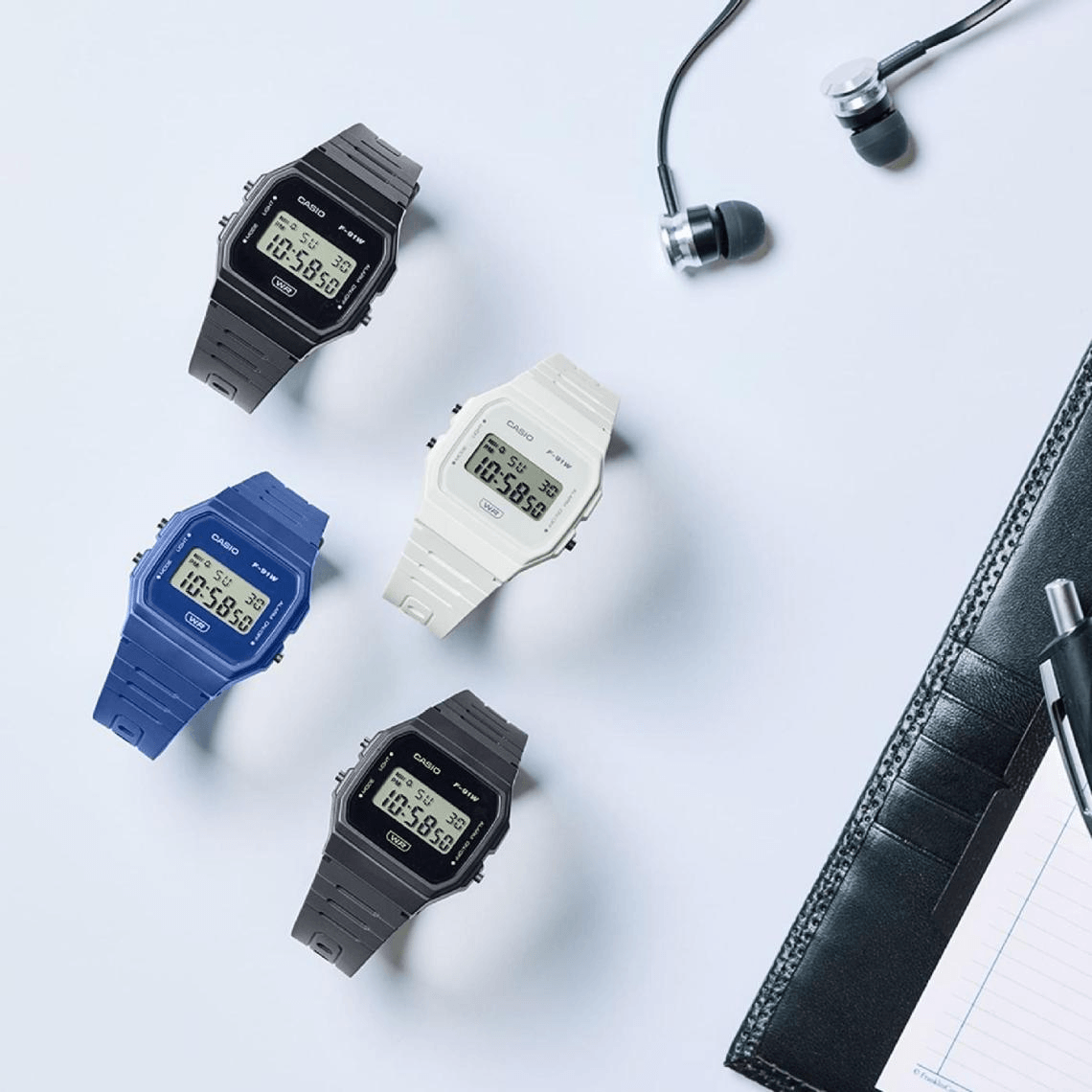 Montre Mixte Casio Vintage - F-91WB-2A1EF Bracelet Résine Bleu